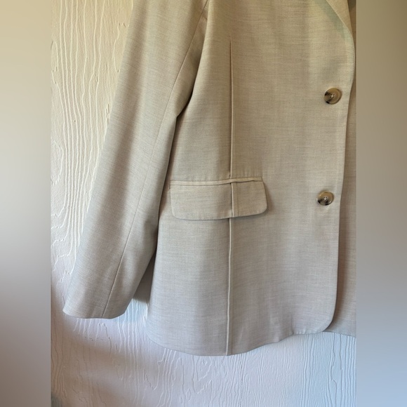OAK + FORT Cream Blazer - Picture 7 of 15